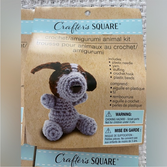 🆕🧶 CRAFTER’S SQUARE ANIMAL CROCHET KIT BUNDLE! NEW FACTORY SEALED. 6 DESIGNS! - Picture 7 of 10